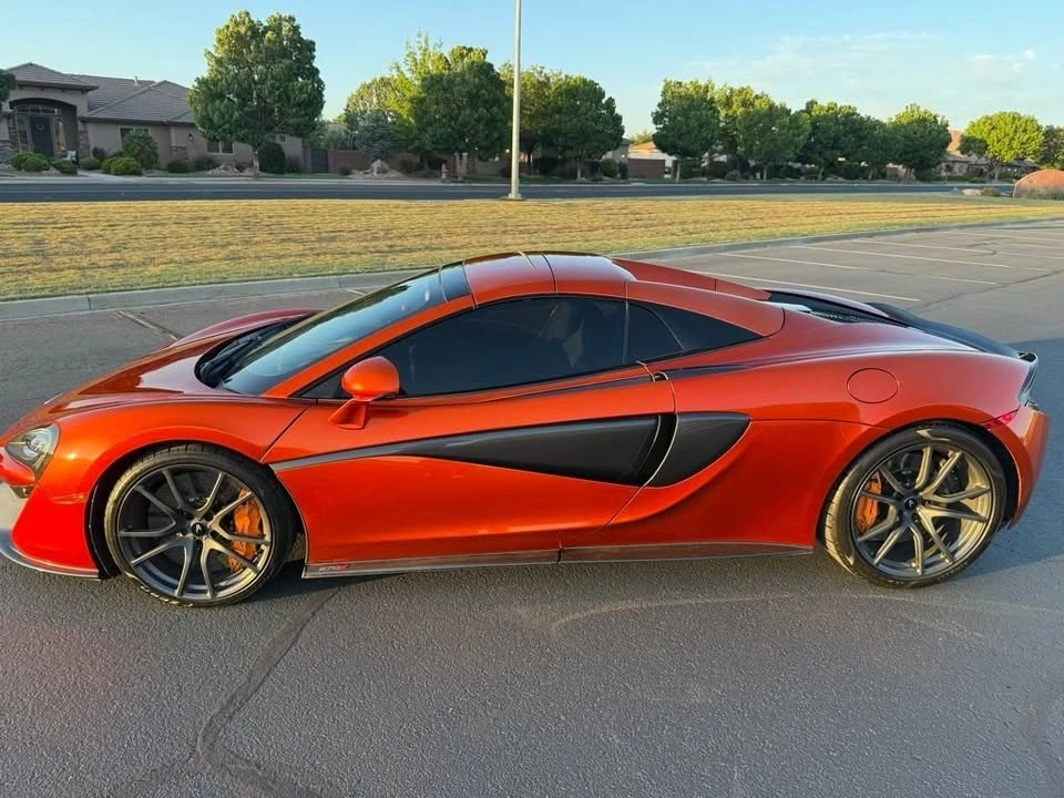 2019 McLaren 570S - Image 2 of 20