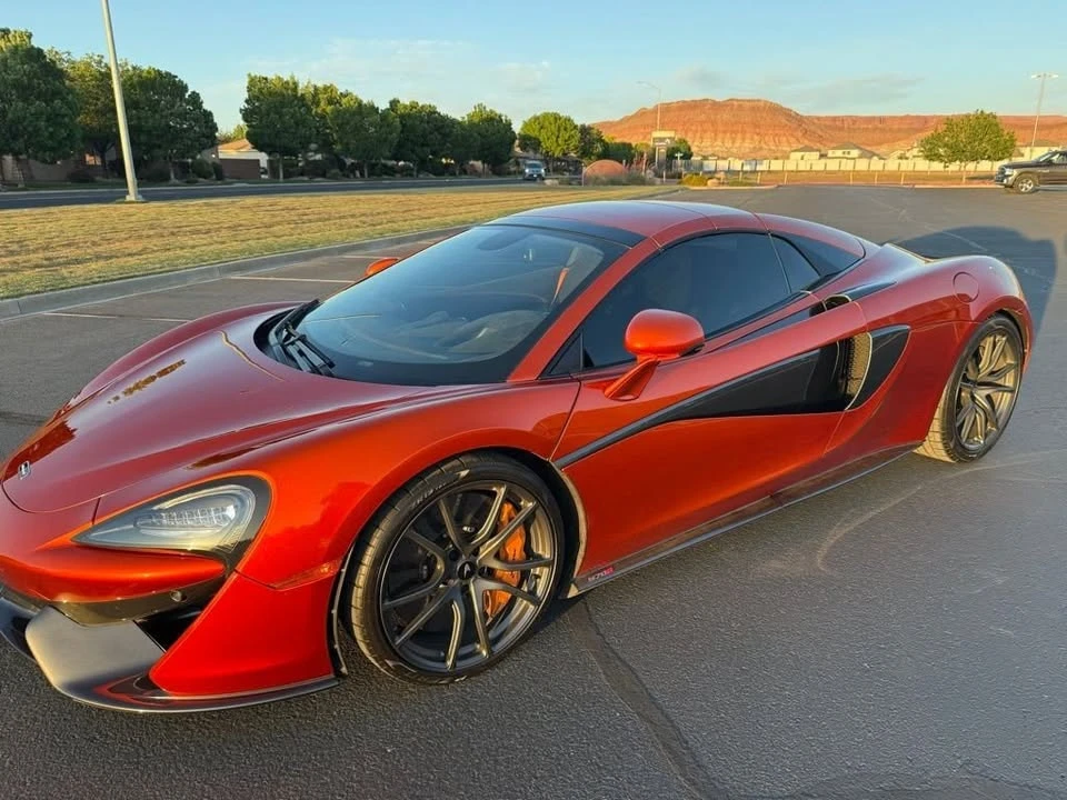 2019 McLaren 570S - Image 7 of 20