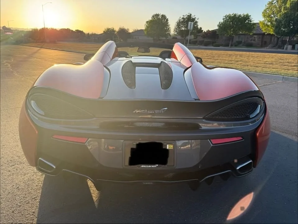 2019 McLaren 570S - Image 18 of 20