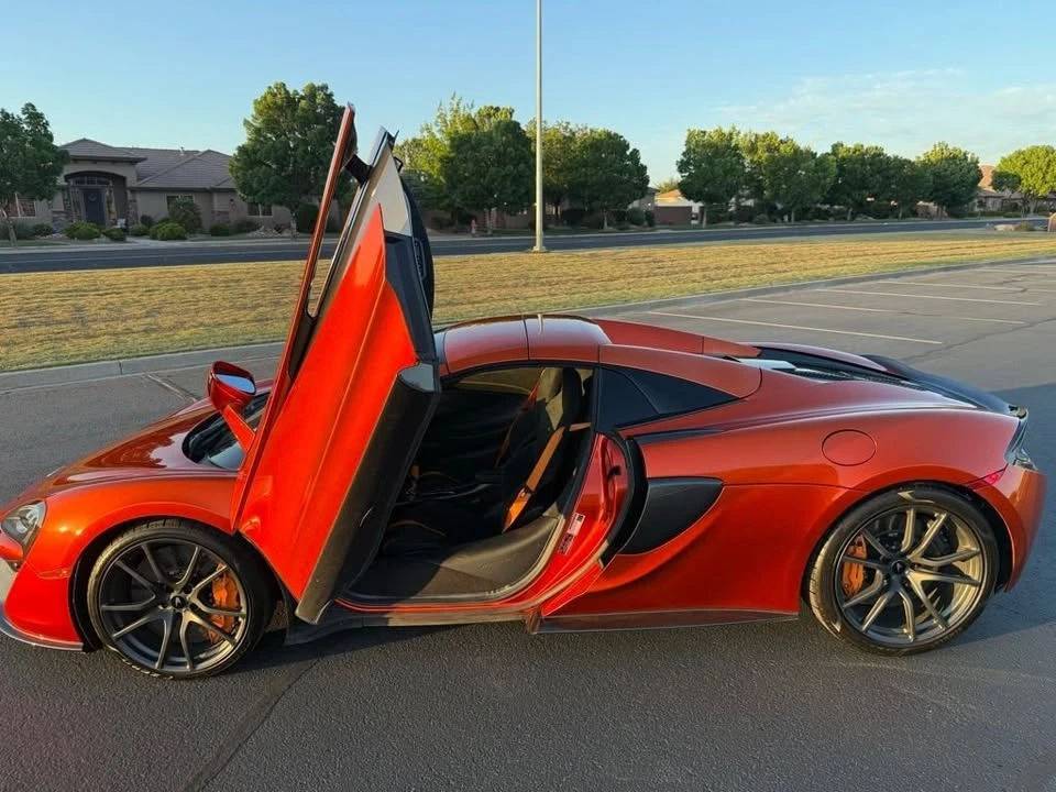 2019 McLaren 570S - Image 3 of 20