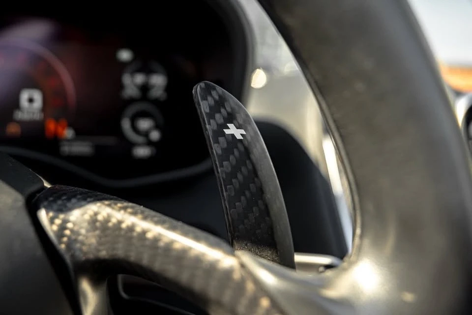 2019 McLaren 570S Spider - Image 19 of 20