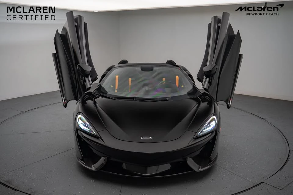 2019 McLaren 570S Spider - Image 2 of 10