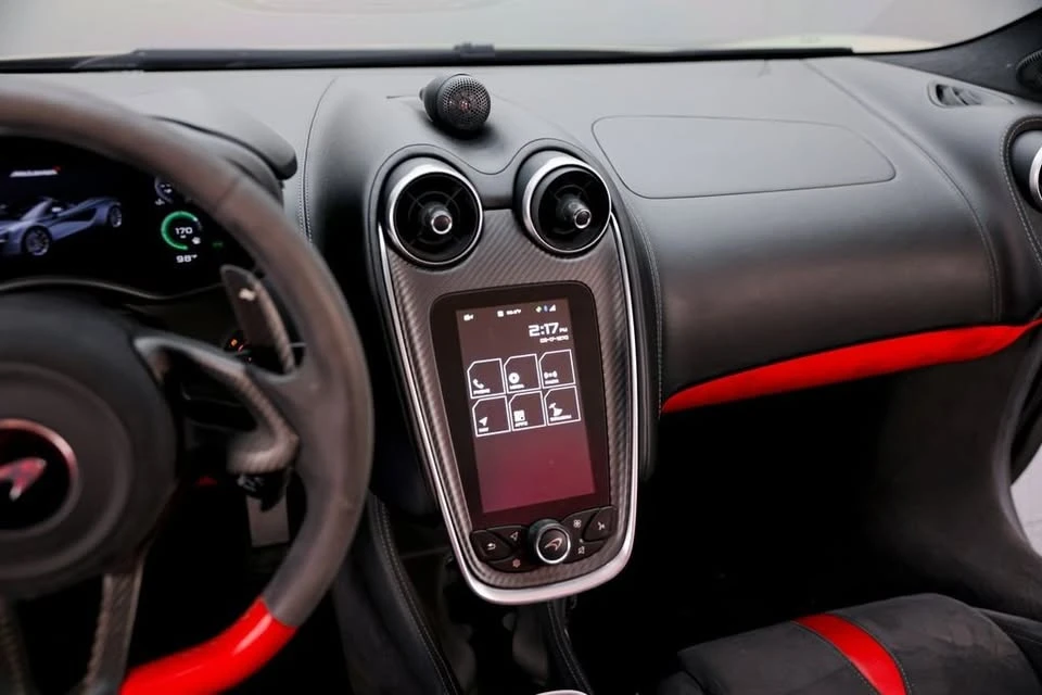 2019 McLaren 570S Spider - Image 16 of 20