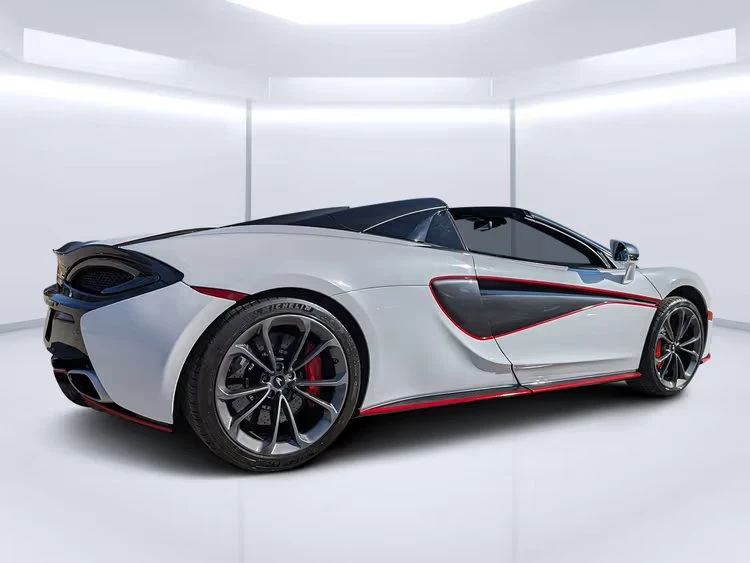 2019 McLaren 570S Spider - Image 4 of 12