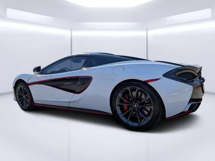 2019 McLaren 570S Spider - Image 2 of 12