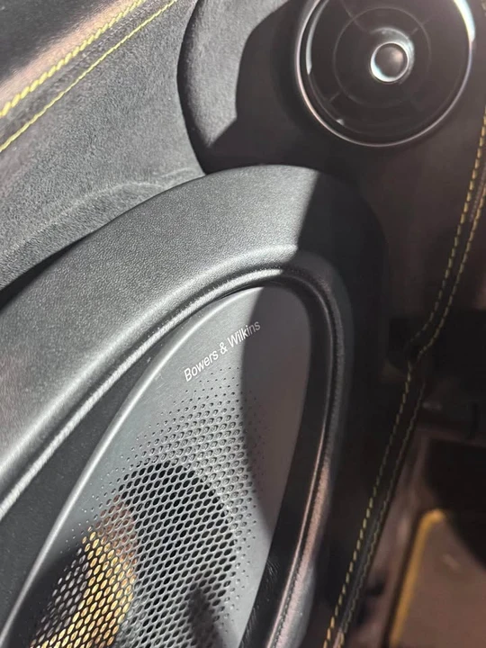 2019 McLaren 570S Spider - Image 18 of 18