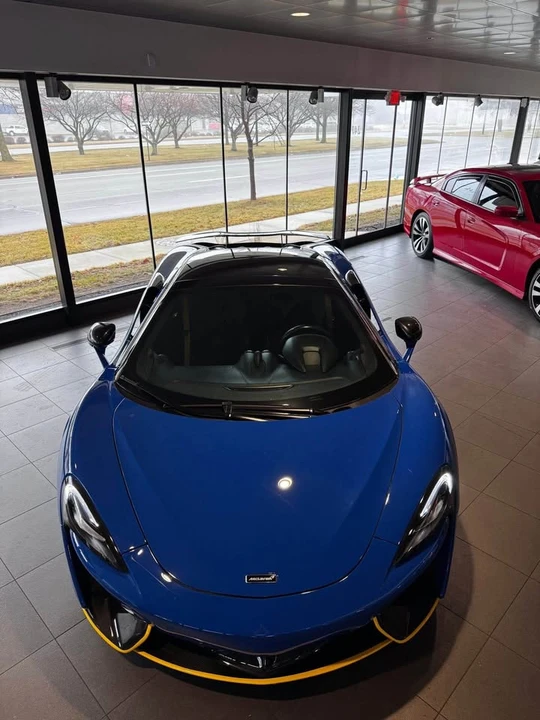 2019 McLaren 570S Spider - Image 11 of 18