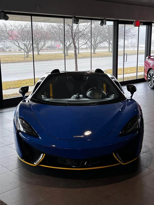 2019 McLaren 570S Spider - Image 3 of 18