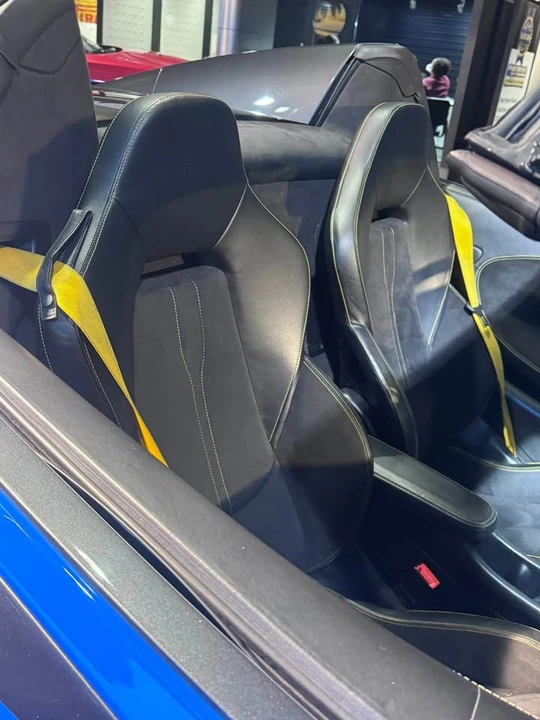 2019 McLaren 570S Spider - Image 14 of 18