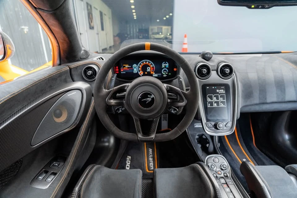 2019 McLaren 600LT - Image 9 of 10