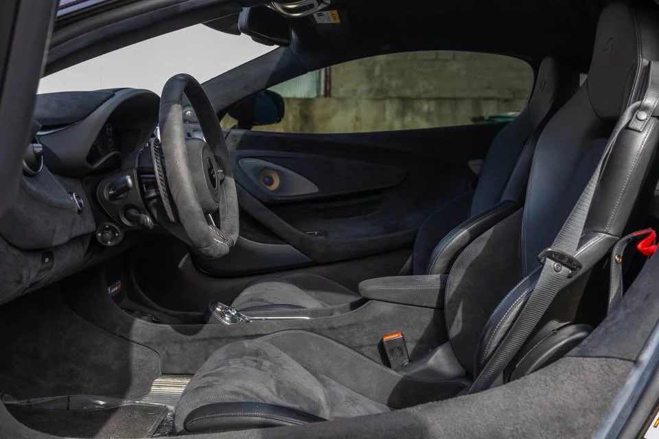 2019 McLaren 600LT - Image 9 of 16