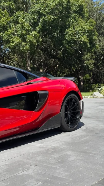 2019 McLaren - Image 6 of 7