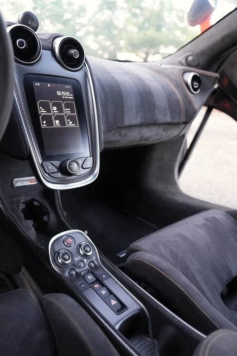 2019 McLaren 600LT - Image 17 of 18