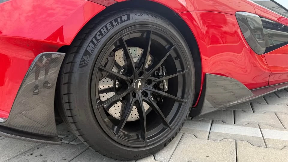 2019 McLaren 600LT - Image 15 of 15