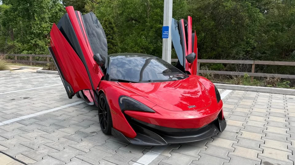 2019 McLaren 600LT - Image 2 of 15