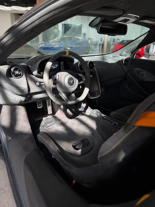 2019 McLaren 600LT - Image 15 of 19