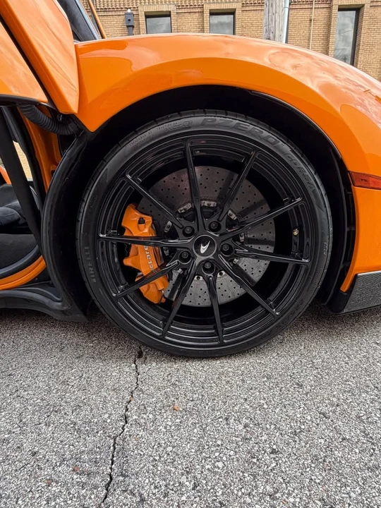 2019 McLaren 600LT - Image 11 of 15