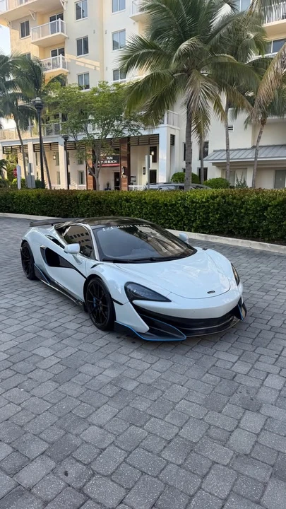 2019 McLaren 600LT - Image 2 of 15