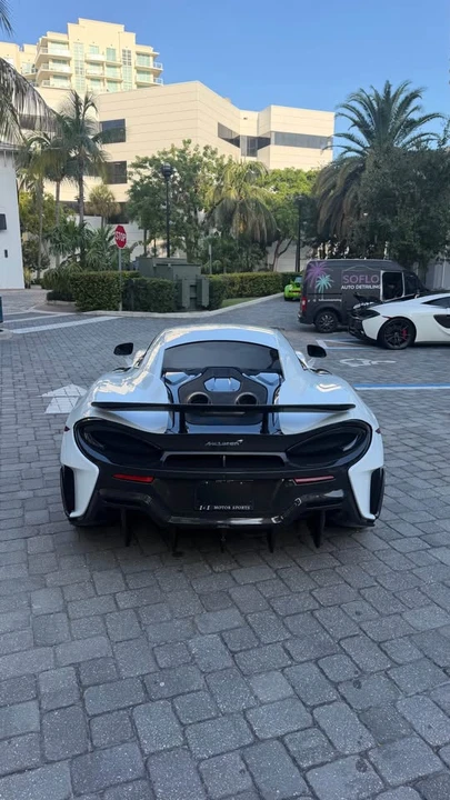 2019 McLaren 600LT - Image 7 of 15