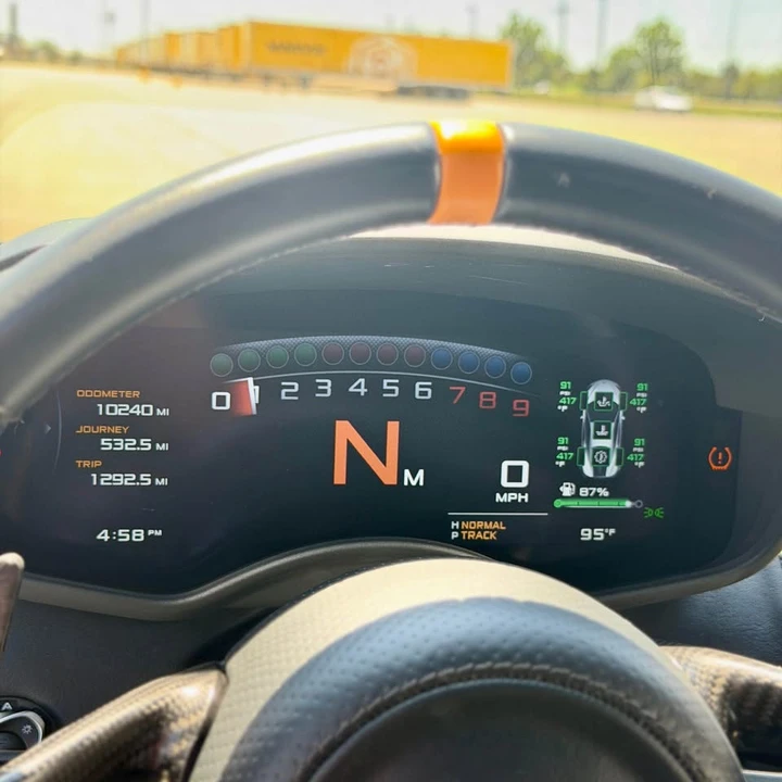 2019 McLaren 600LT - Image 17 of 17
