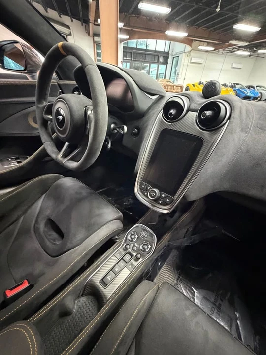 2019 McLaren 600LT - Image 9 of 15