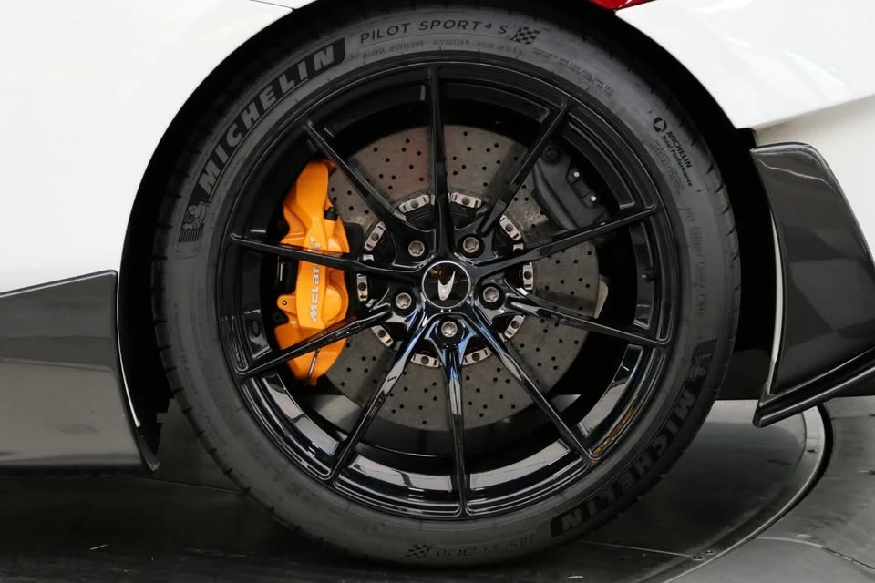 2019 McLaren 600LT - Image 7 of 16