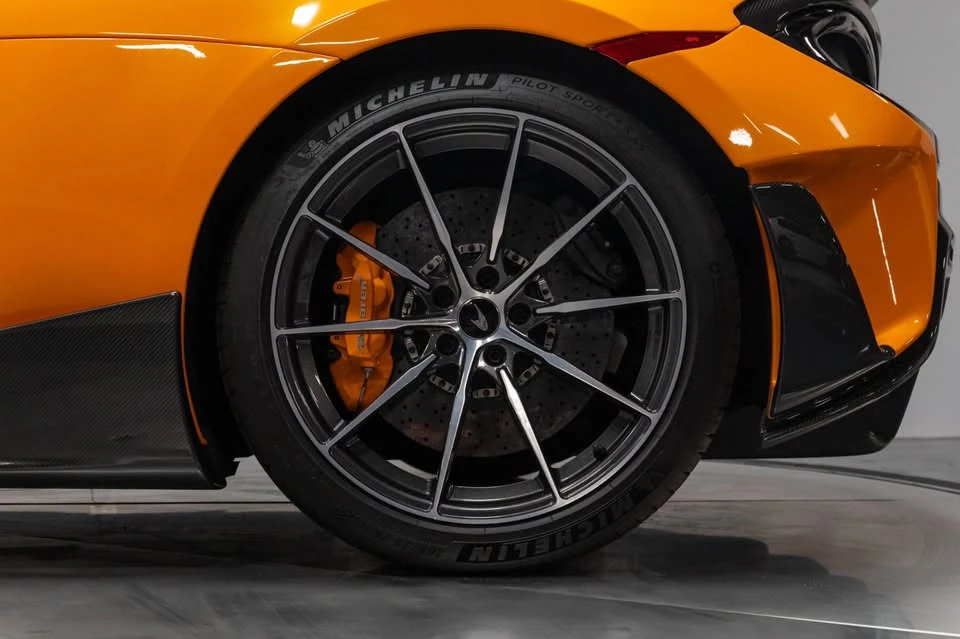 2019 McLaren 600LT - Image 5 of 16