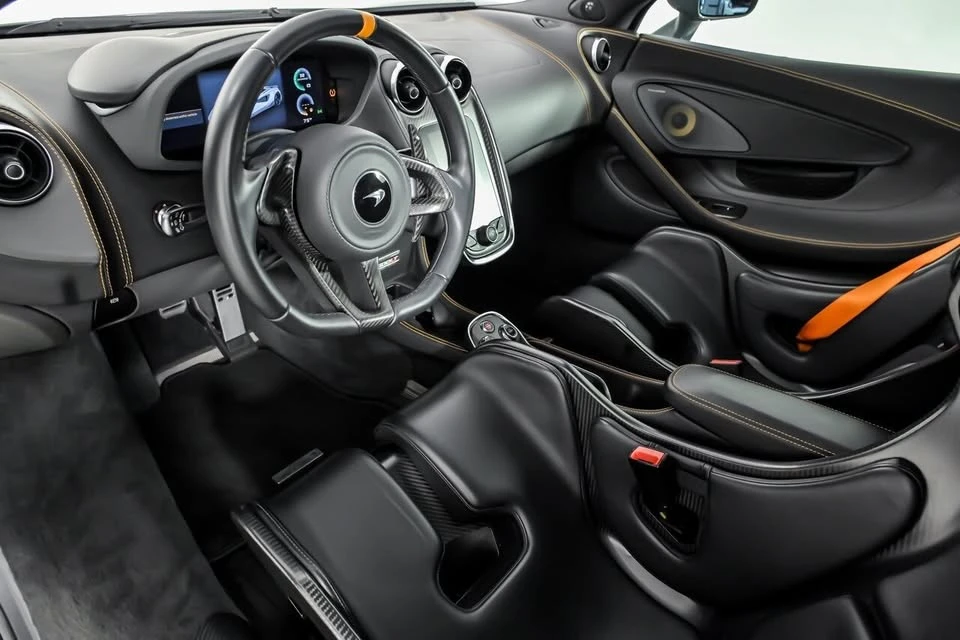 2019 McLaren 600LT - Image 18 of 20