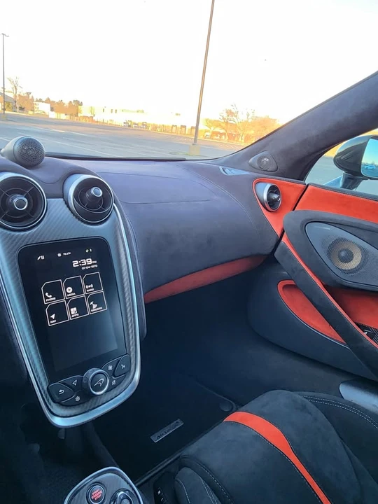 2019 McLaren 600LT - Image 17 of 20
