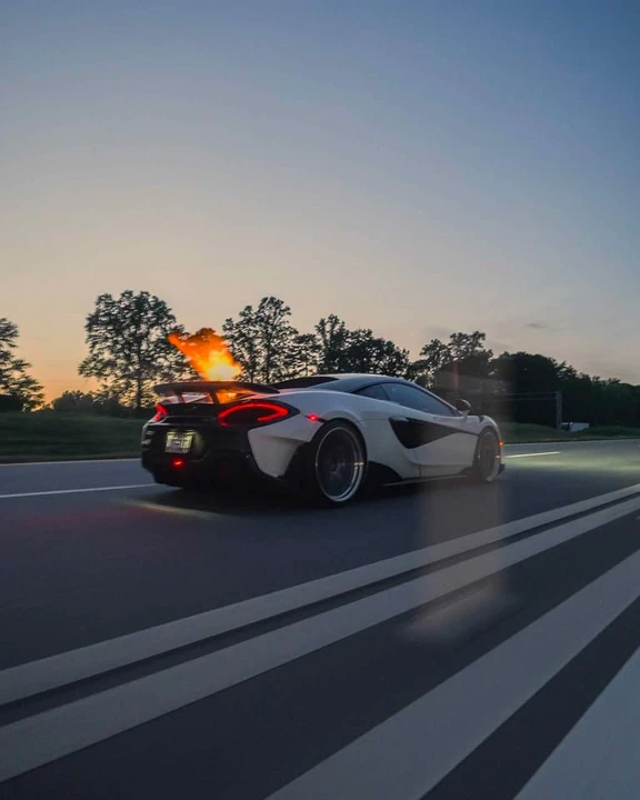 2019 McLaren 600LT - Image 5 of 7