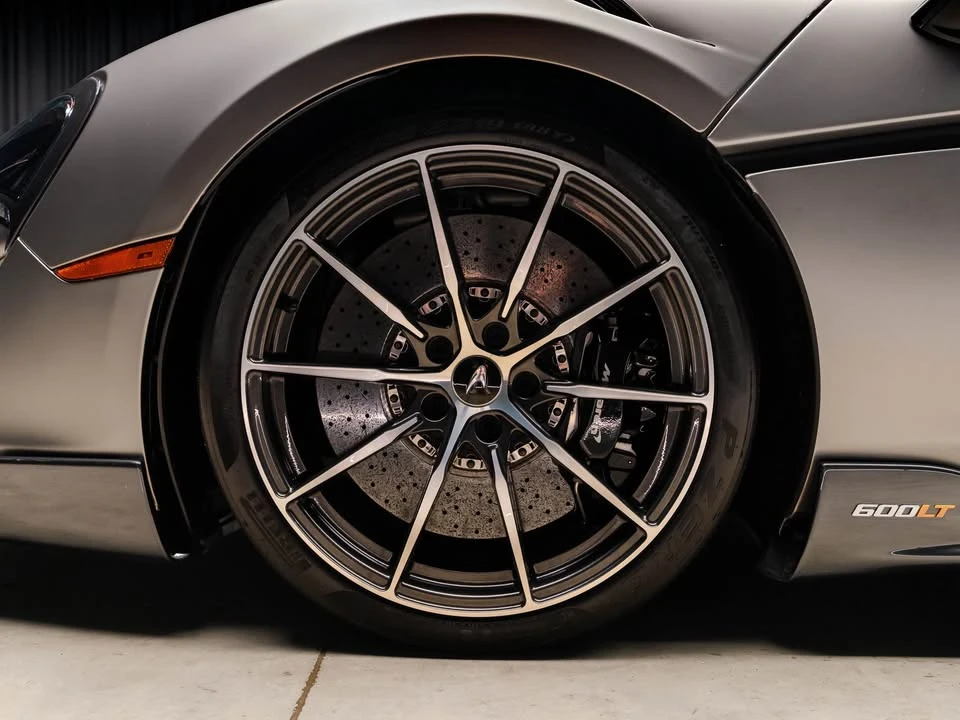 2019 McLaren 600LT - Image 8 of 17