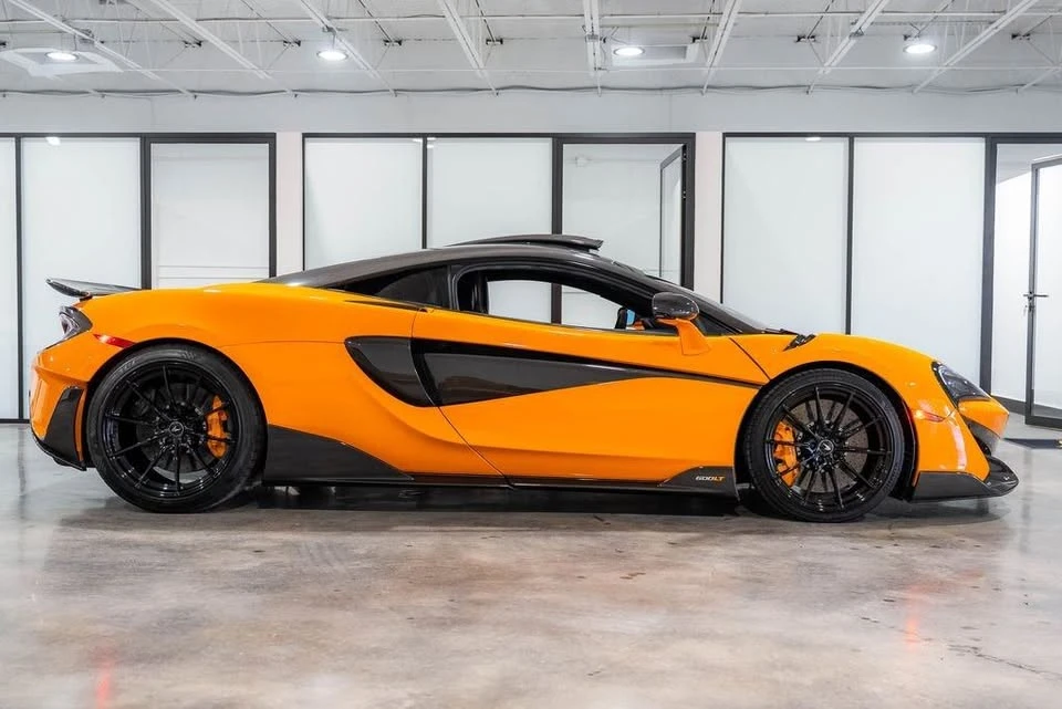 2019 McLaren 600LT - Image 11 of 20
