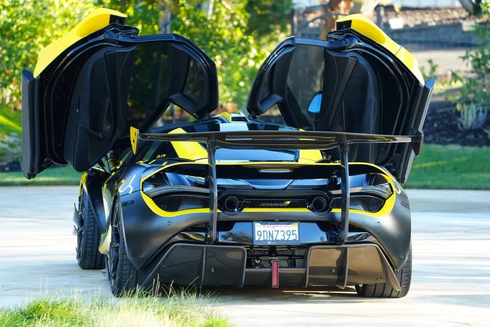 2019 McLaren 720S - Image 8 of 19