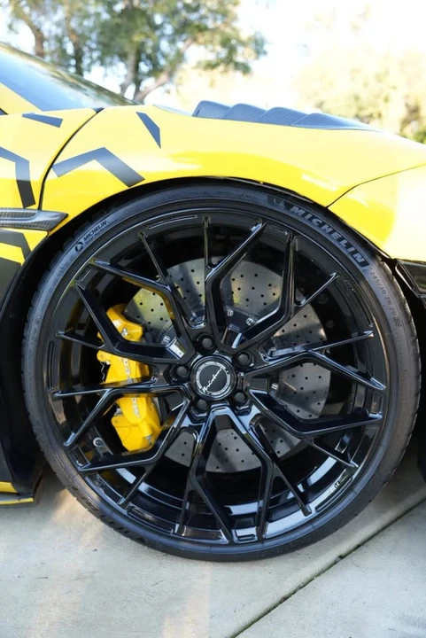 2019 McLaren 720S - Image 10 of 19