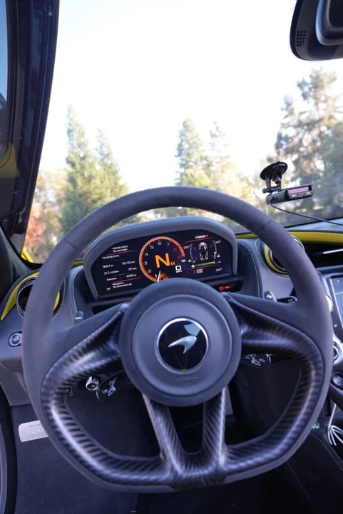 2019 McLaren 720S - Image 13 of 19