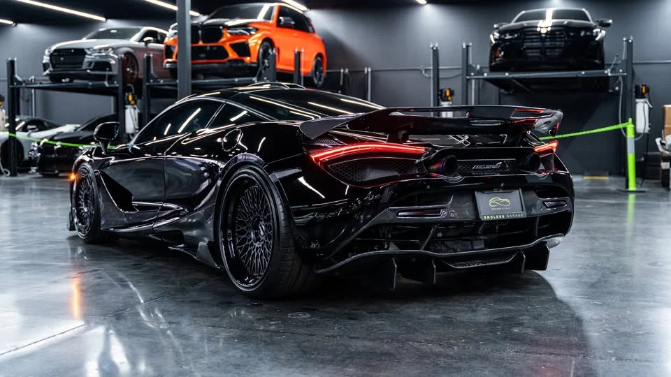 2019 McLaren 720S - Image 8 of 20