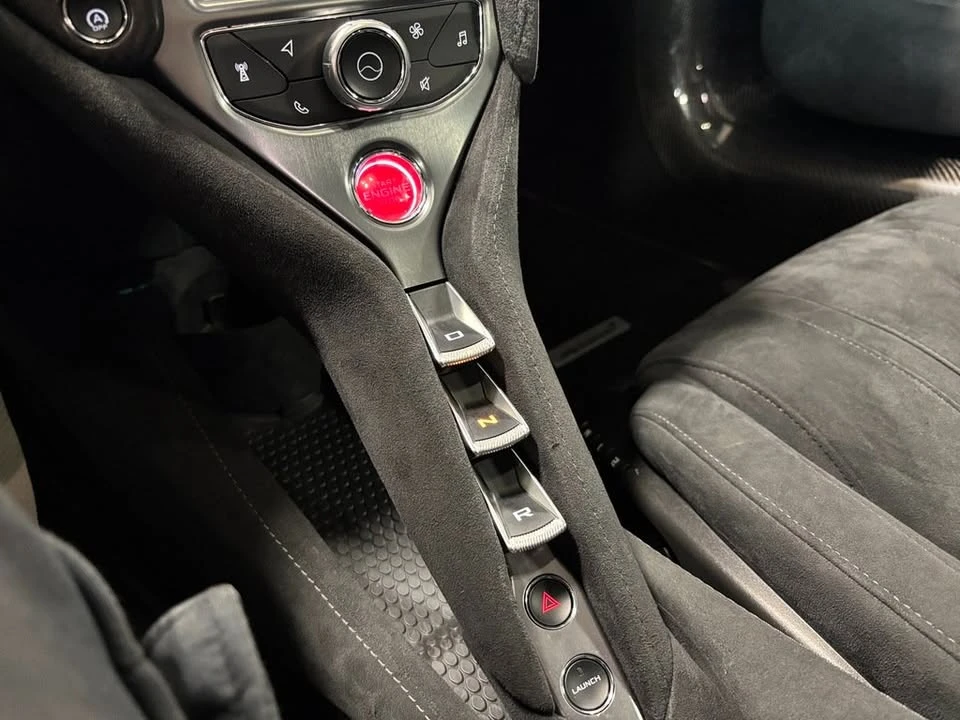 2019 McLaren 720S - Image 11 of 19