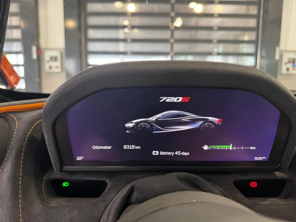 2019 McLaren 720S - Image 17 of 21