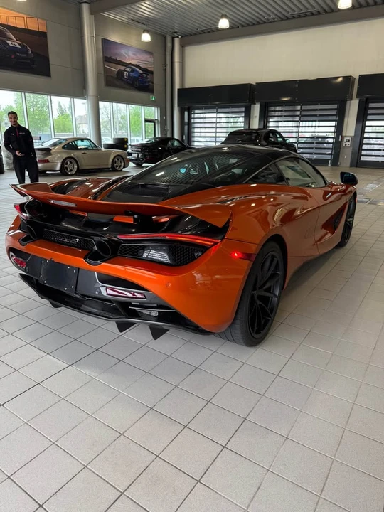 2019 McLaren 720S - Image 7 of 21