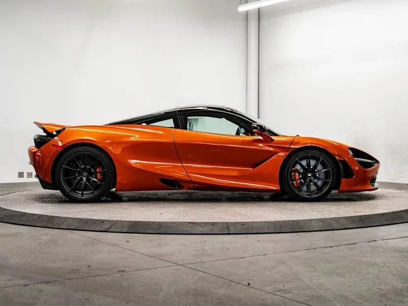 2019 McLaren 720S - Image 8 of 11