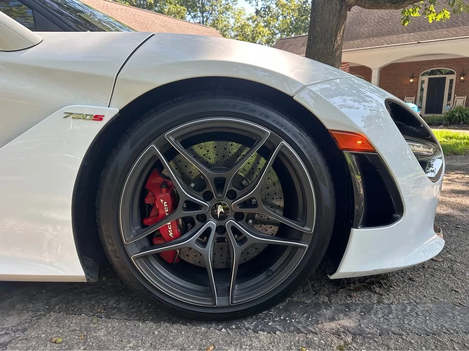 2019 McLaren 720S - Image 9 of 16