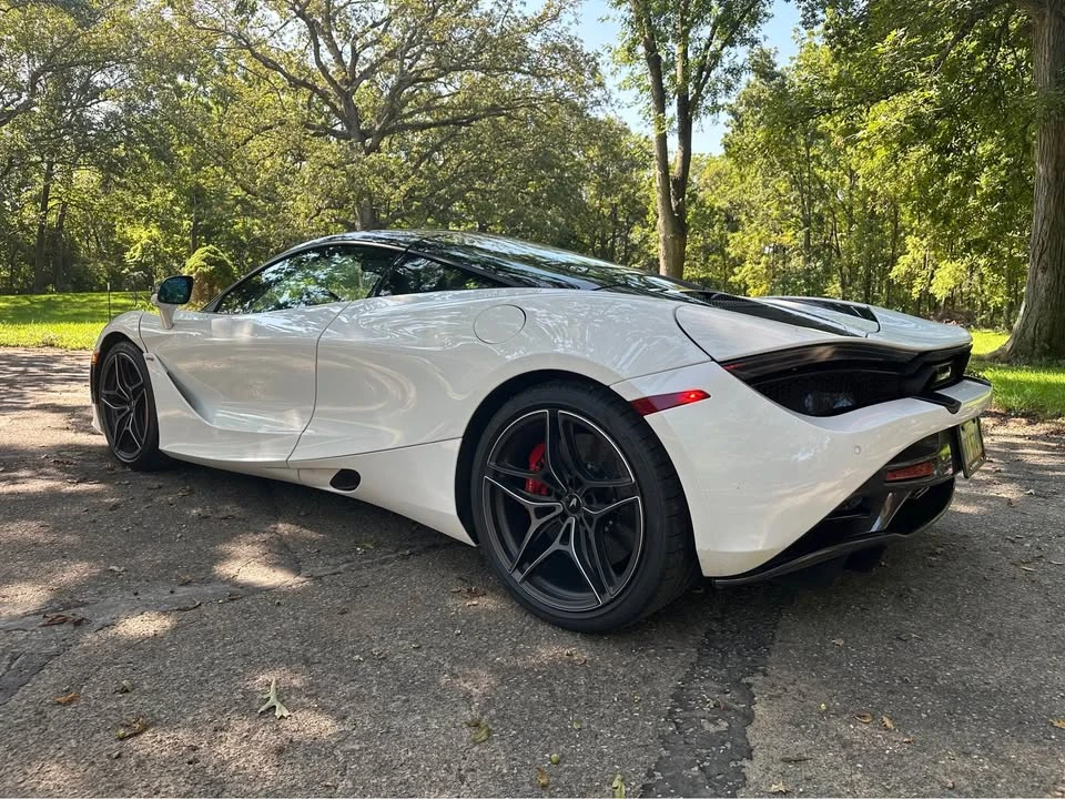 2019 McLaren 720S - Image 11 of 16