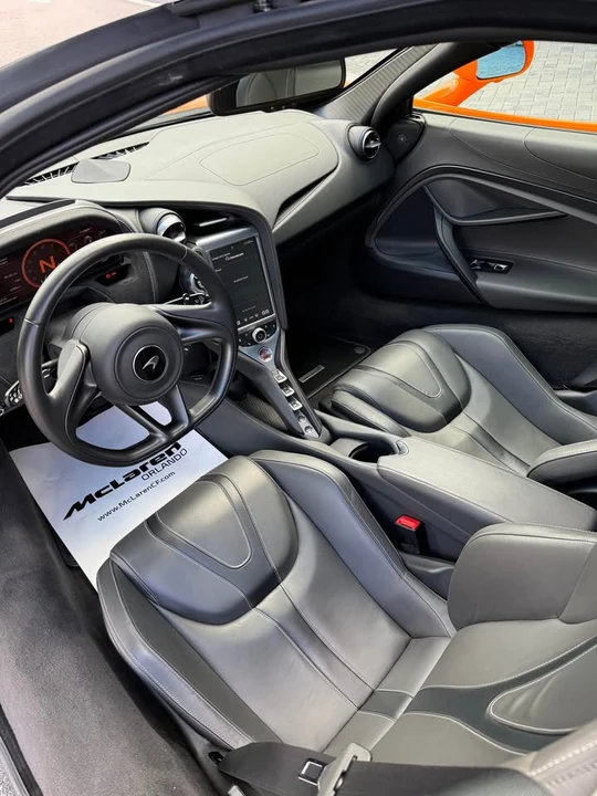 2019 McLaren 720S - Image 7 of 8