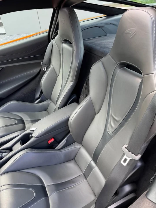 2019 McLaren 720S - Image 6 of 8