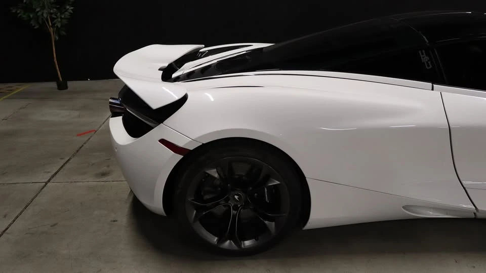 2019 McLaren 720S - Image 11 of 20