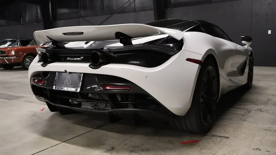 2019 McLaren 720S - Image 14 of 20
