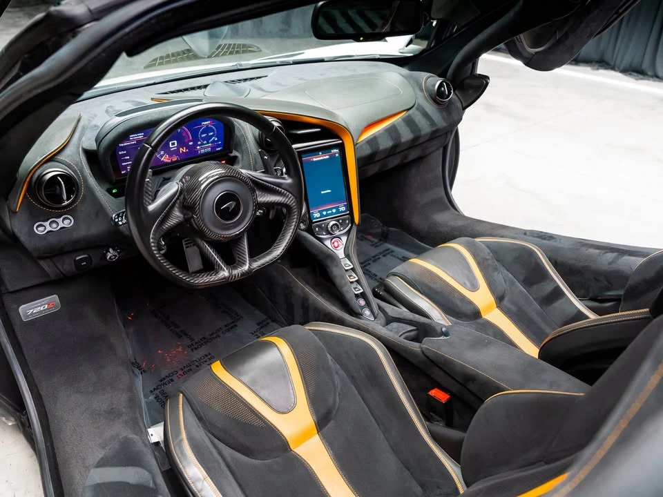 2019 McLaren 720S - Image 4 of 19