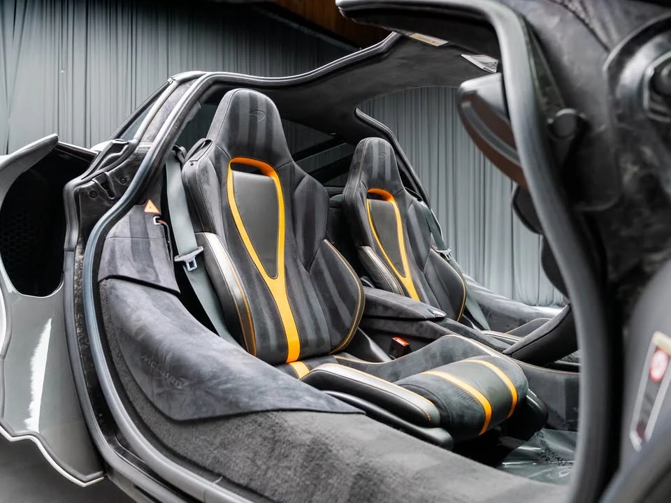 2019 McLaren 720S - Image 17 of 19