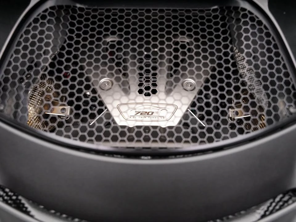 2019 McLaren 720S - Image 15 of 19