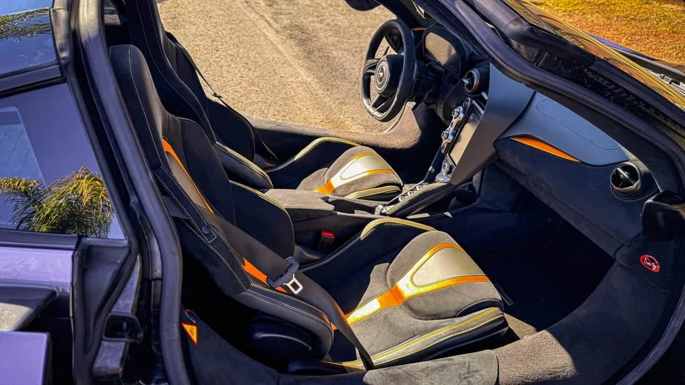 2019 McLaren 720S - Image 18 of 18